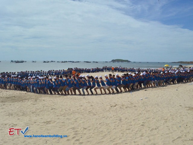 Chương trình teambuilding bãi biển : Together we can 